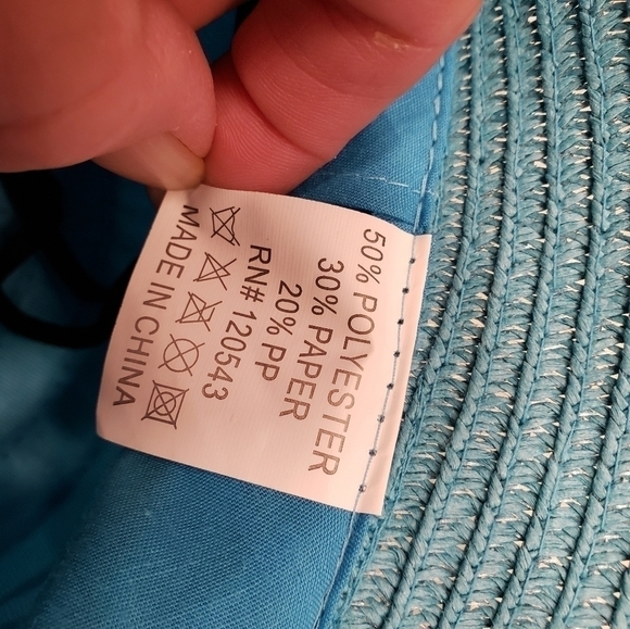 Two Floppy Sun Hats - Picture 7 of 11